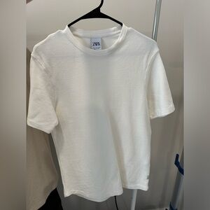 ZARA Man Textured T Shirt